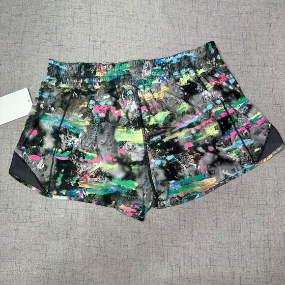 Lululemon Hotty Hot High Rise Atheltic Shorts Paint Drift Multi Neon Gray 12 NWT - Picture 7 of 9
